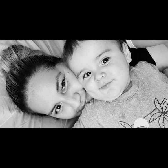 Meet your Posher, Stephanie - Picture 1 of 1